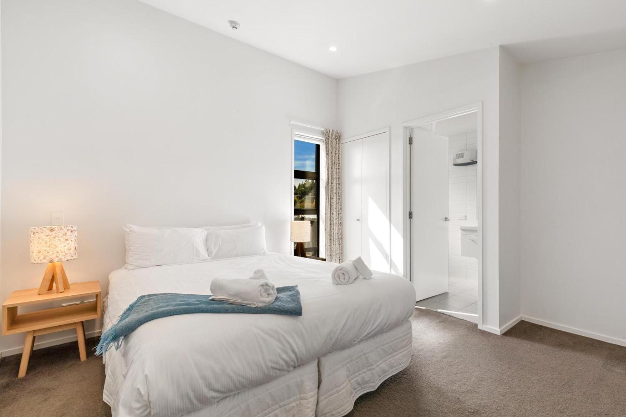 Tenby Apartments Wanaka Ngoại thất bức ảnh