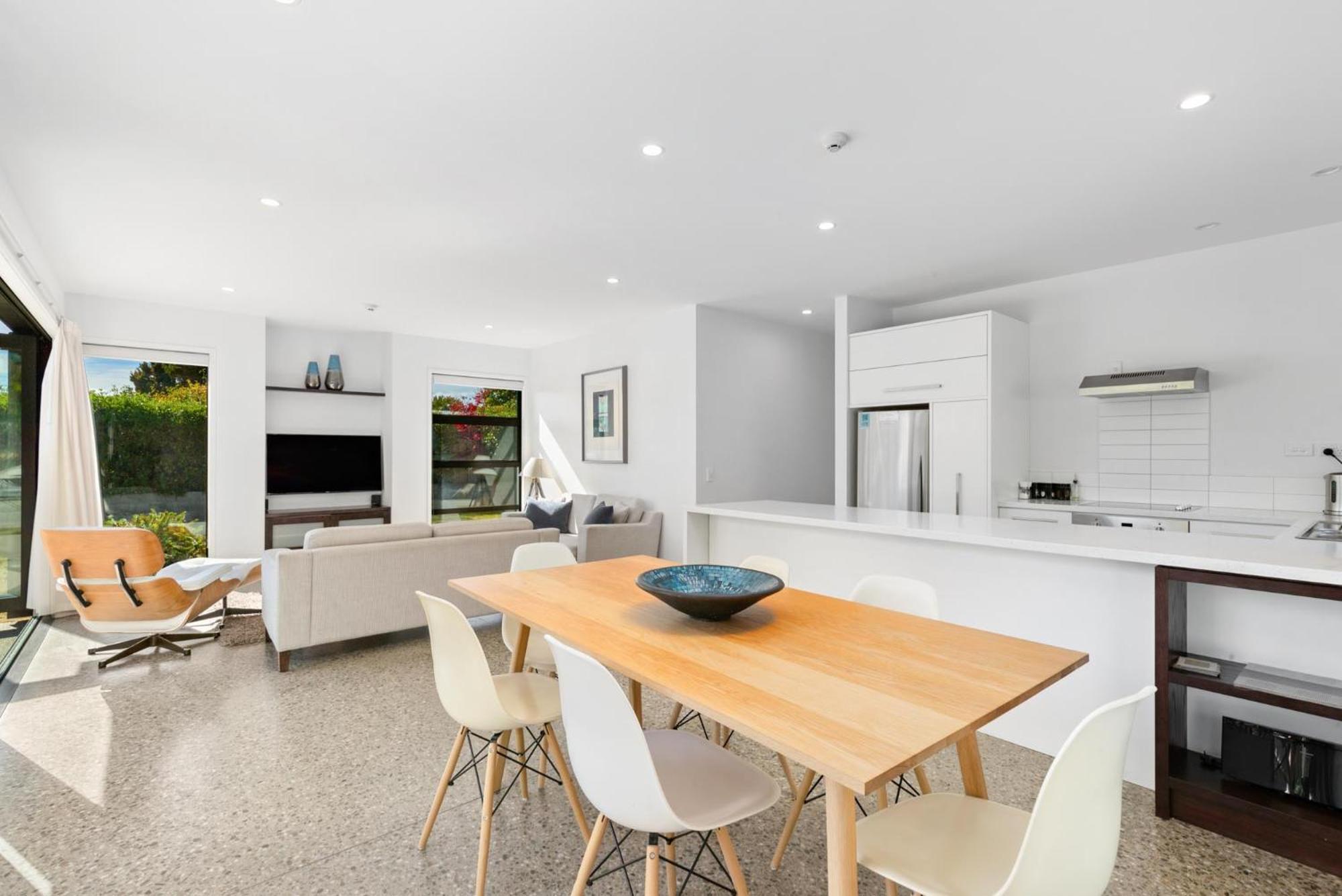 Tenby Apartments Wanaka Ngoại thất bức ảnh