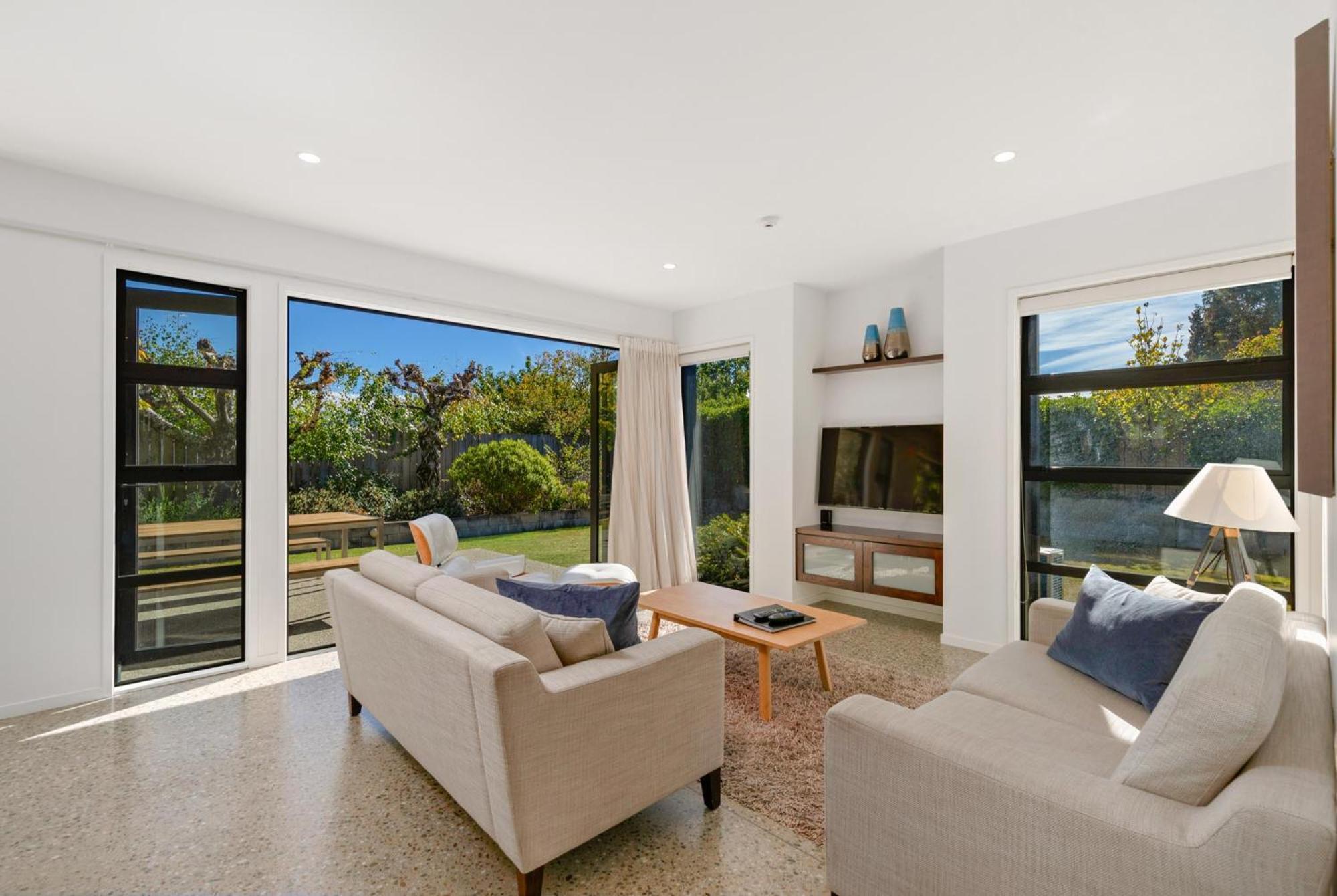 Tenby Apartments Wanaka Ngoại thất bức ảnh