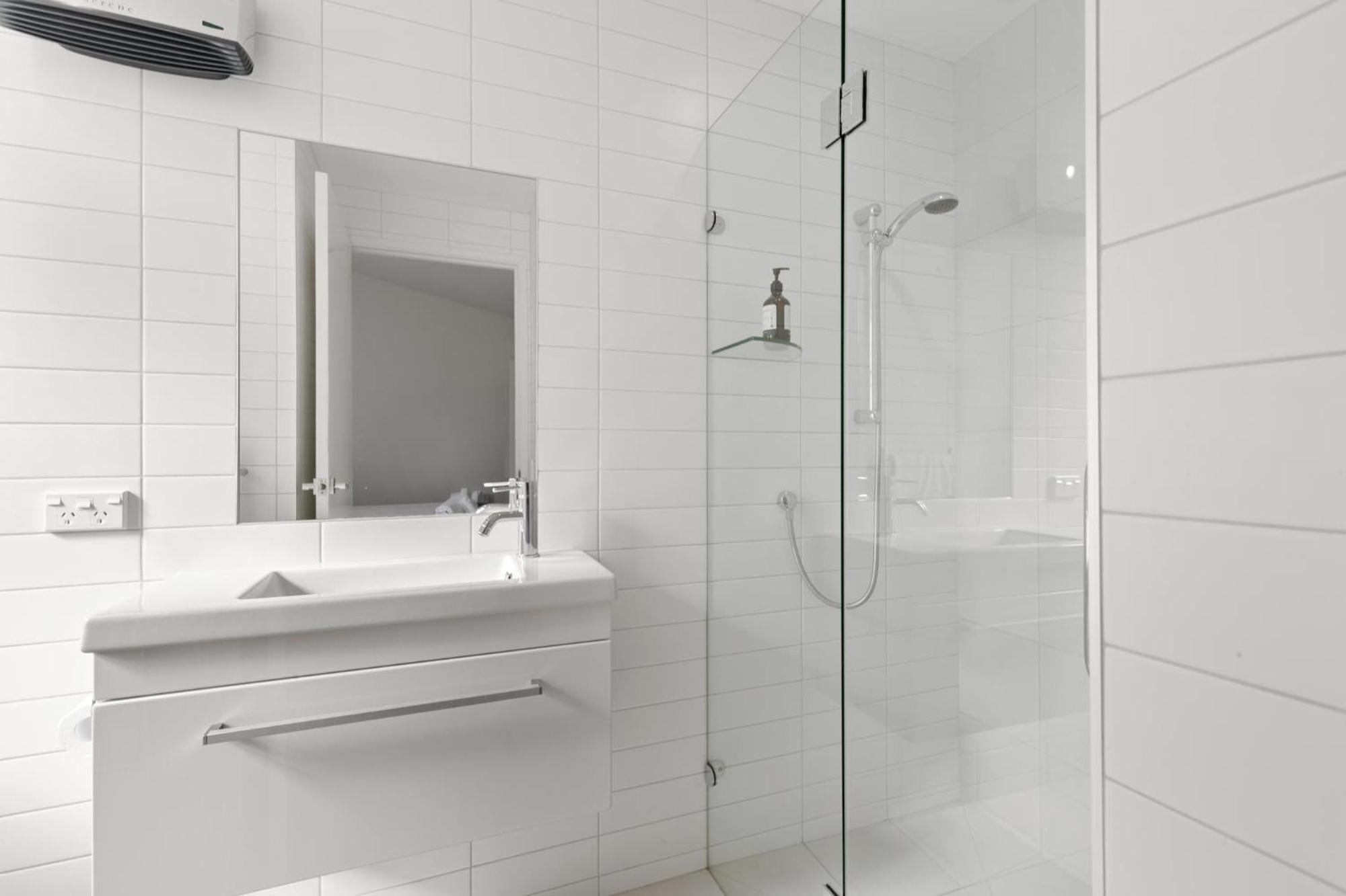 Tenby Apartments Wanaka Ngoại thất bức ảnh