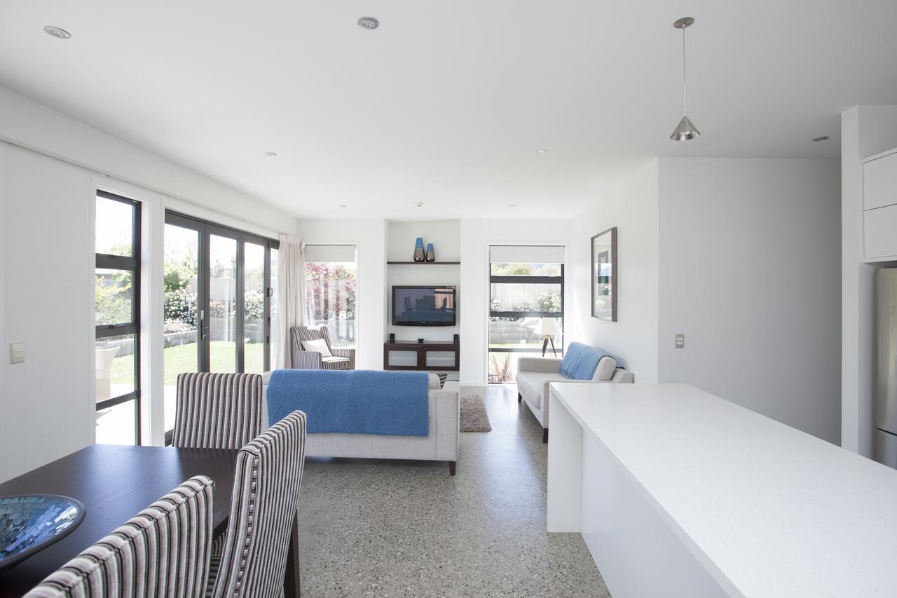Tenby Apartments Wanaka Ngoại thất bức ảnh